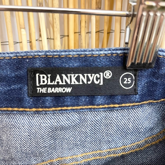 NWT BlankNYC Barrow Denim Jean Short Size 25 Women Frayed Hem - Picture 5 of 6